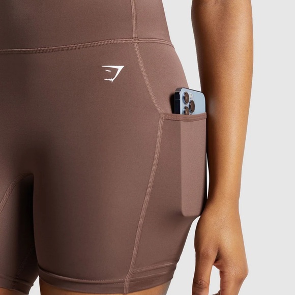 Gymshark Pocket Shorts - Picture 5 of 5